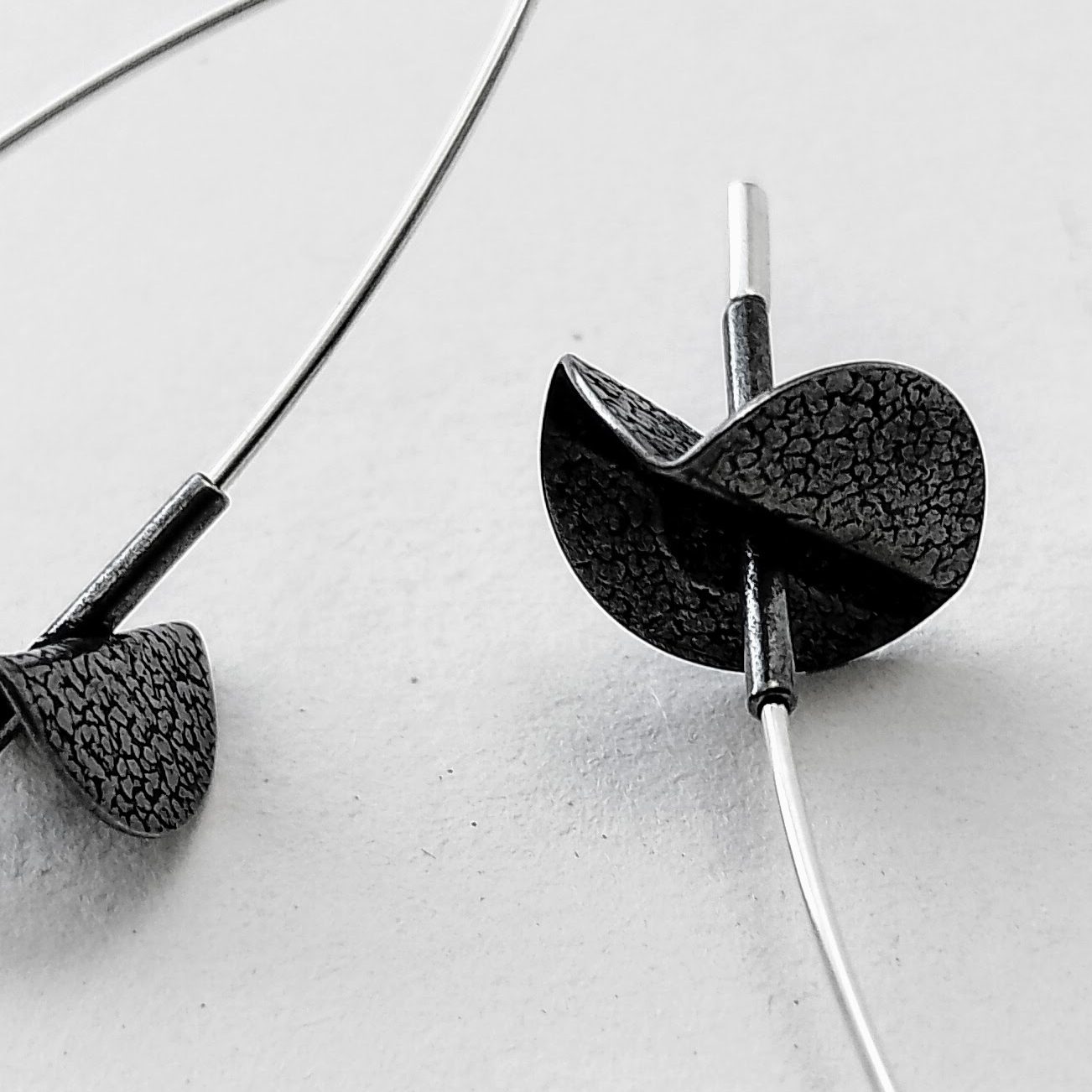 4cm Sculptural Textured Silver Drop Earrings on Feature Pins - Image 2