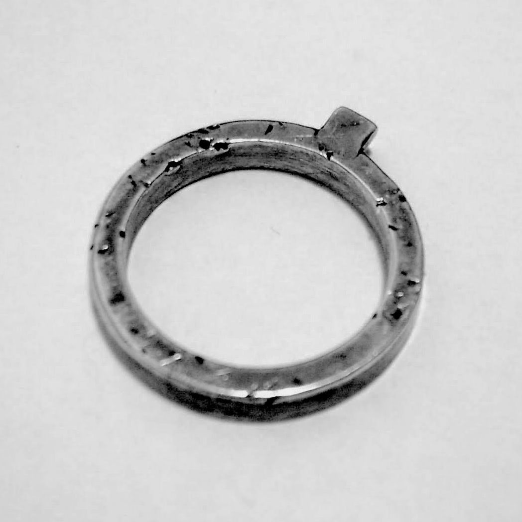 Minimalist Hammered & Silver Ring with a Small Cube Acent