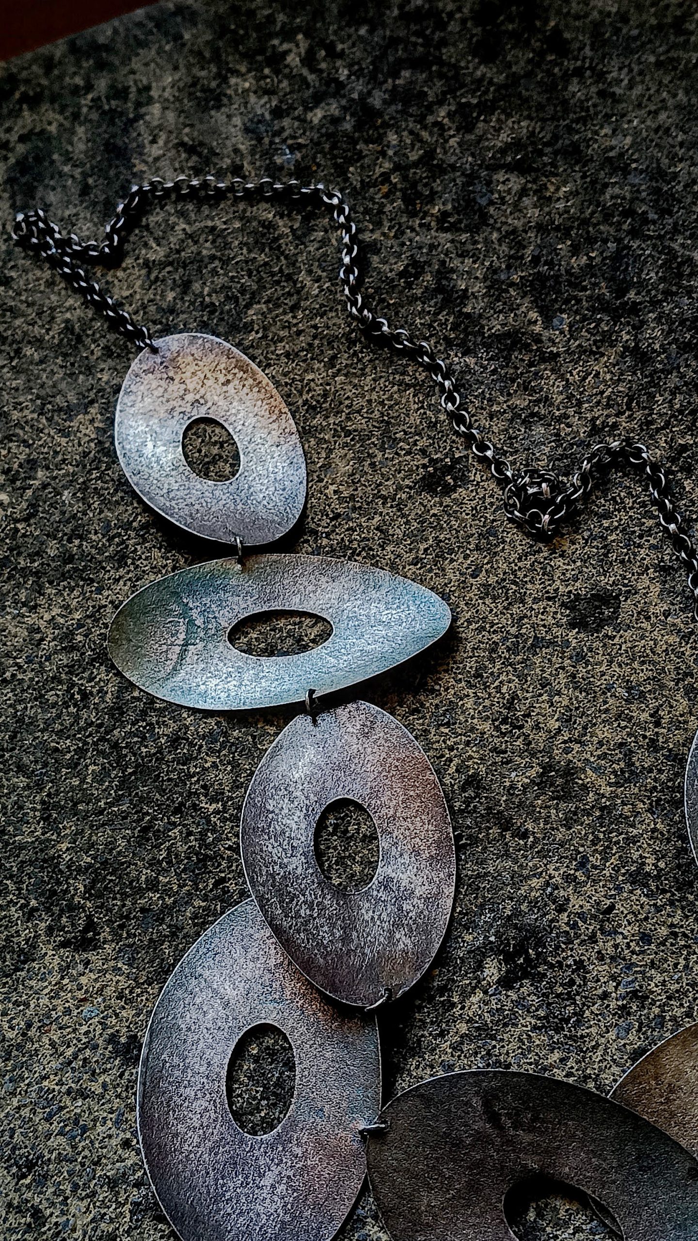 necklace mobile